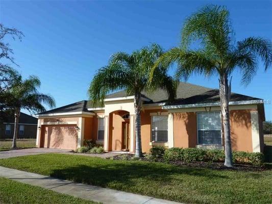 A 5 bed / 3 bath Cape Coral overlooking a stunning WATER view ! Beautifully FURNISHED with upgrade furniture and flat screen...