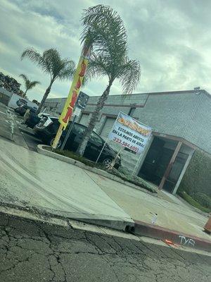 This is the new location for el bodegon! I'm so happy they are still in business. Let's continue to support our local businesses.