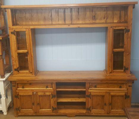 Quality rustic furniture... direct from Mexico!