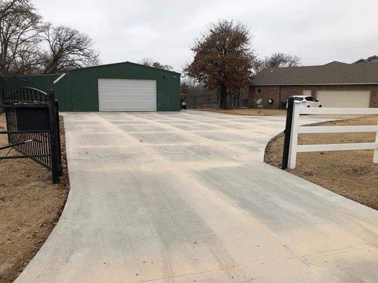 Driveway in Pott. County