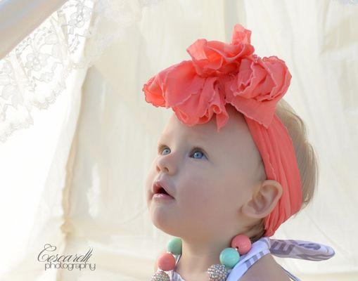 1 Year old photography sessions in Rochester Hills, MI and surrounding areas