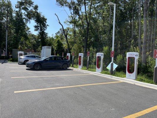 Crystal River Tesla supercharger