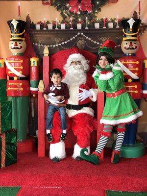 Pictures with Santa - 2016