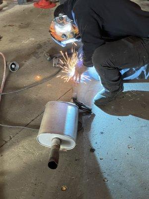 Custom mufflers