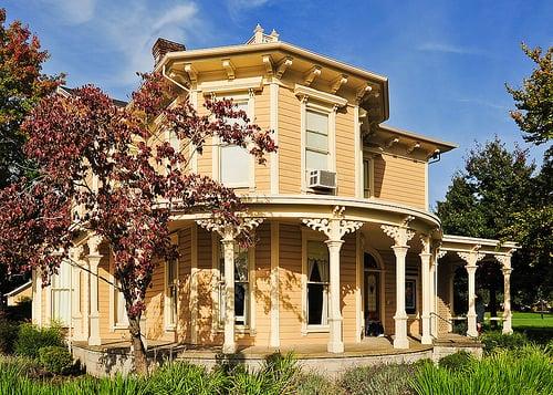 Slocum House - current site of the Slocum House Theatre Company in Esther Short Park