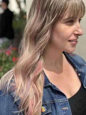 Blonde balayage with a touch of pink by Janice