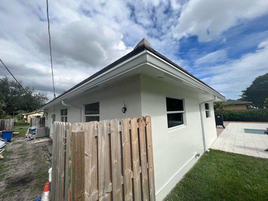 seamless gutters fort lauderdale