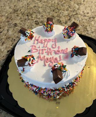 Cake Batter Confetti ice cream cake 6"