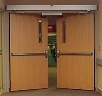 automatic swing doors in nh