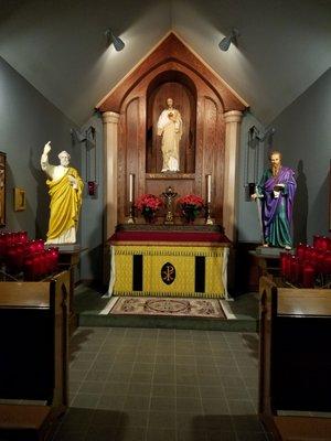 Sacred Heart Side chapel.  Part of the traditional layout.