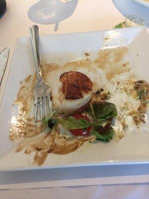 There were 4 scallops and so good!