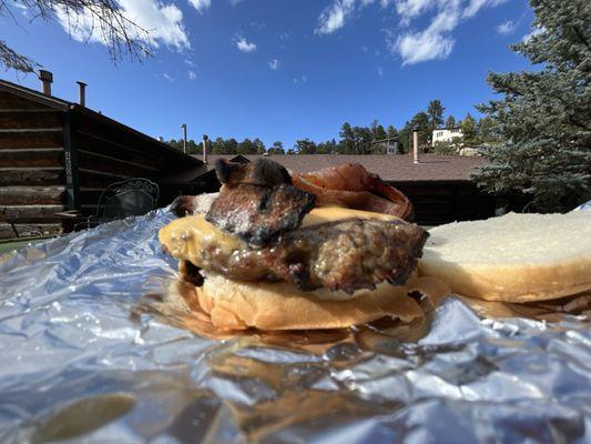 Bacon cheeseburger