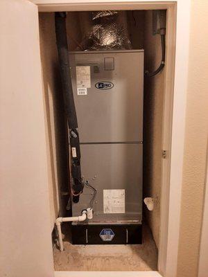 Air handler was installed in the closet where my old gas furnace was.