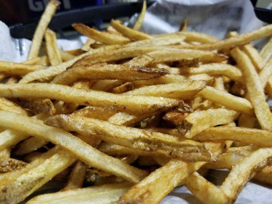 Shoestring fries