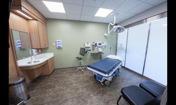 Mercy-GoHealth Urgent Care East Battlefield - Springfield, MO Exam Room For Patients