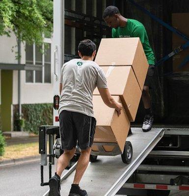 movers in st petersburg florida