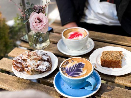 Delicious lattes at Remi's