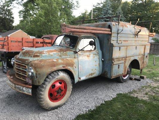 ONLY place within 200 miles that will do SPLIT RIMS like this Studebaker 2 Ton, They do Flathead Engine work too.