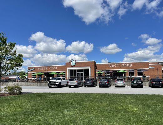 Large outdoor patio at White Duck Airport Rd location.