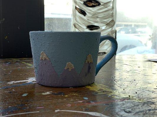 It's a coffee shop that has pottery painting too!