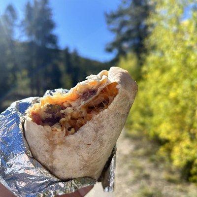 Fall has officially taken over Summit County and we have the perfect pre-hike meal! 
What is your favorite fall hike in Summit??