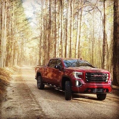 Check out this amazing photo by Kyson Richardson of his all new 2019 GMC Sierra AT4 PACKAGE from Barkley!!!!