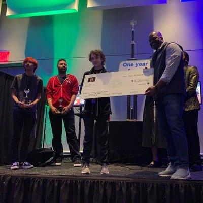 One lucky youth taking home $1,000 for 1st place in Smash Bros.