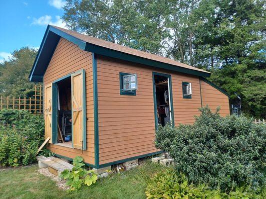 Custom shed