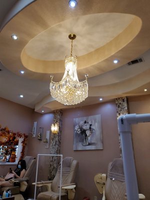 Gorgeous chandelier