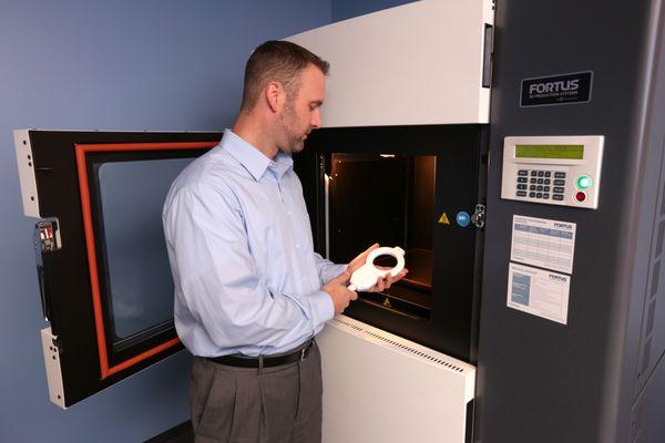 Our for-engineers-by-engineers model provides support for best-in-class product development solutions, such as Stratasys 3D printers.