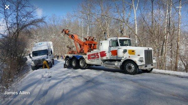 Jones Bros Towing & Trucking