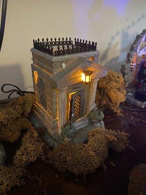 Department 56 Addams Family Crypt