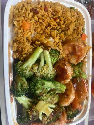 Combo: Shrimp and broccoli with pork fried rice