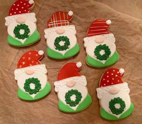 Seasonal decorated cookies