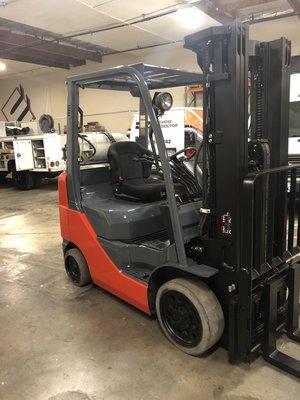 Elite Forklift Service & Repair