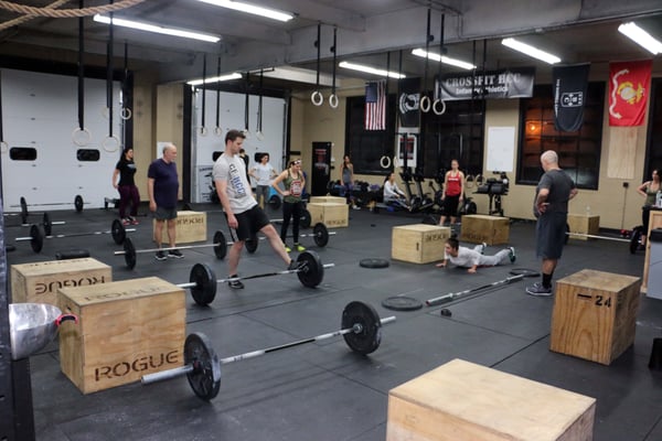 Crossfit HCC
 www.crossfithcc.com
 Friday night WOD