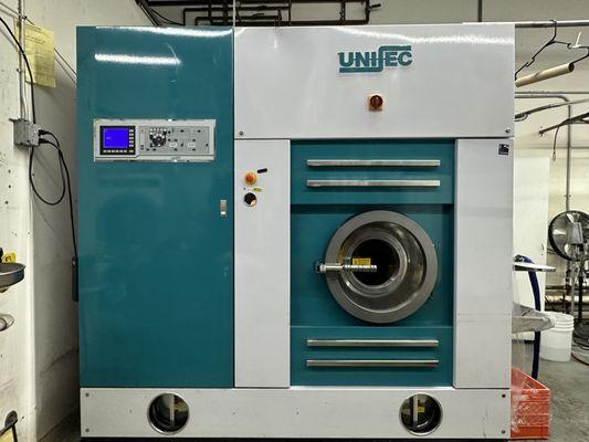 Dry Cleaning Machine