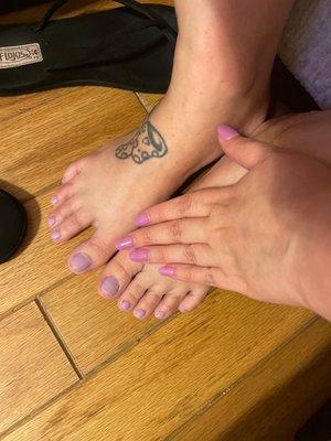 Toes and hands don't match. Not even close. They only do dip powder on the hands and colors don't match what they have on their list.