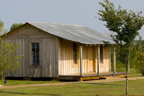 Birth-Home Replica