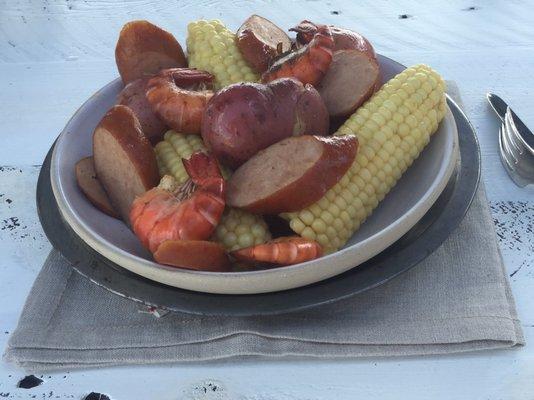 Farm raised "James River" Prawns served Low Country Boil style... DELICIOUS