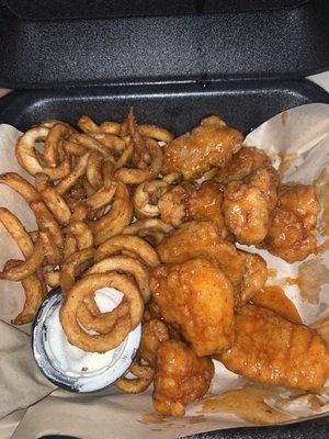 Honey Sirarcha boneless wings