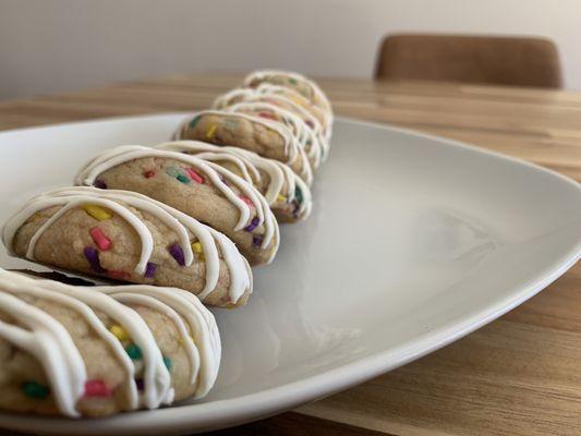 Birthday Cake Cookies! Funfetti Cookie drizzled with white chocolate!