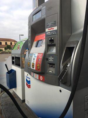 Ellenson's Chevron Food Mart