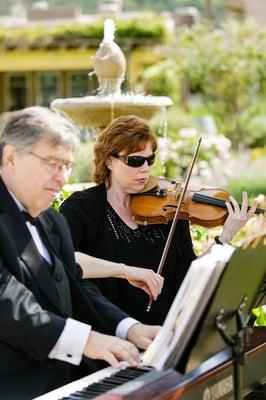 Wine Country Duo (Violin and Keyboard) - Wendy and David