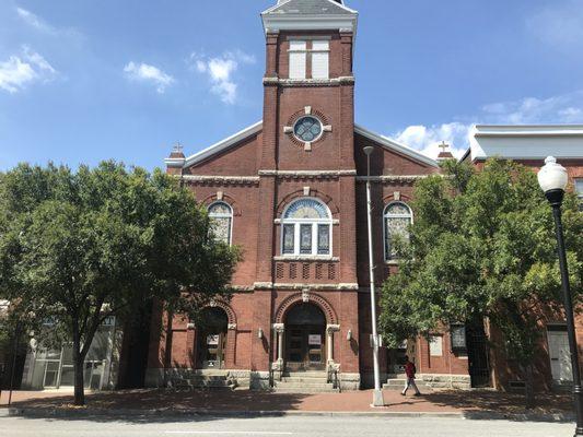 Holy Cross Polish National Catholic Church