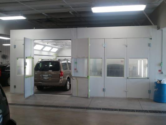 STATE OF THE ART, ECO FRIENDLY SPRAY BOOTH