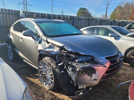 Lexus NX.
 Barbour's Towing & Truck Repair.