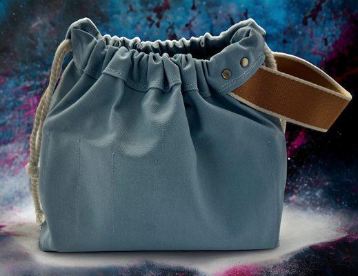 The Luna Field Bag