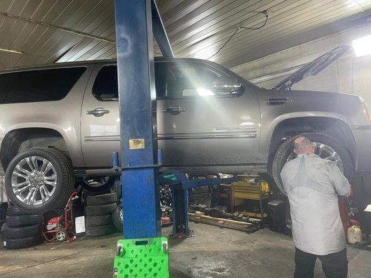 Our certified mechanics at Peche Automotive in Kernersville, NC, are the experts you can rely on to diagnose and fix any car-...