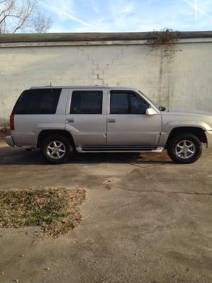 2000 Yukon Denali 223,000 miles fully loaded $2500 OBO